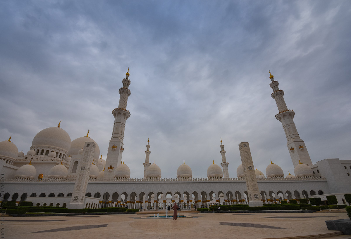 Mosque-Abu-Dhabi-(2)