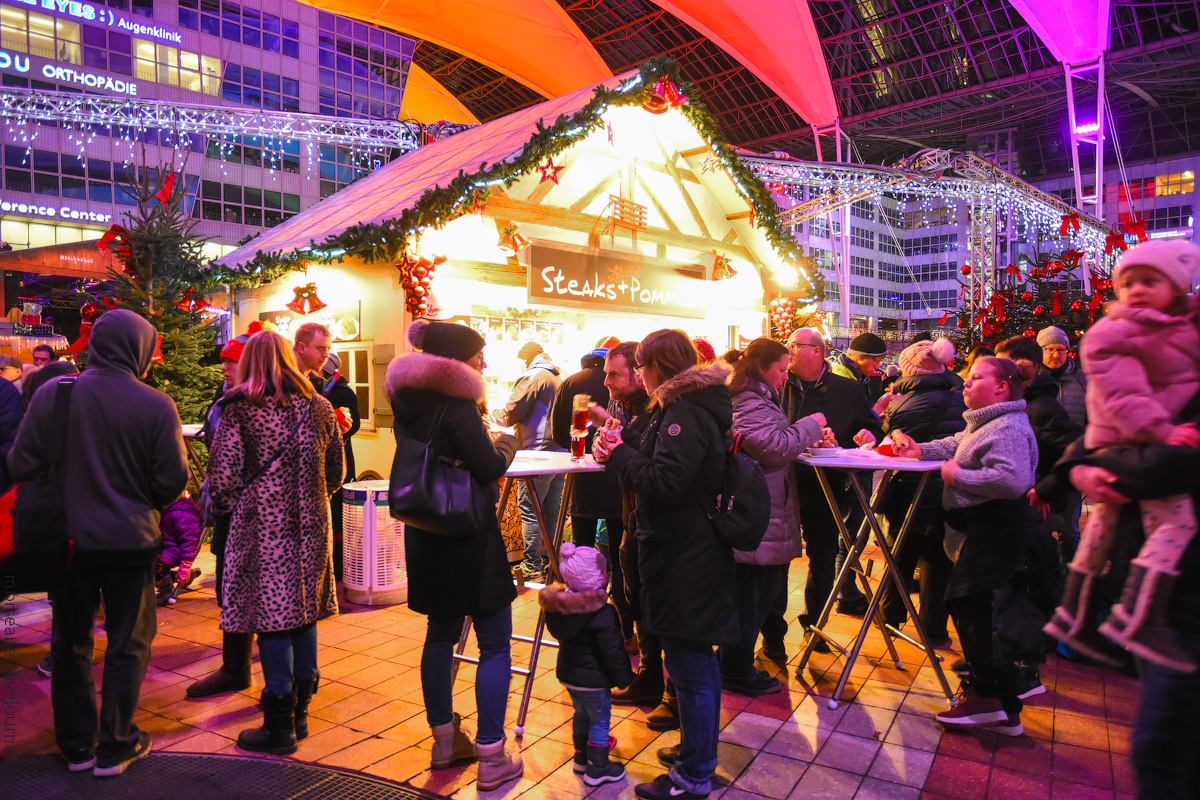 Weihnachten-Flughafen-(25)