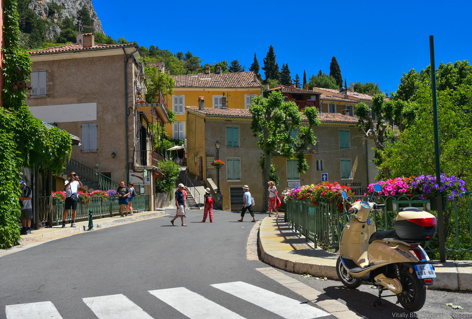 Moustiers-(20)