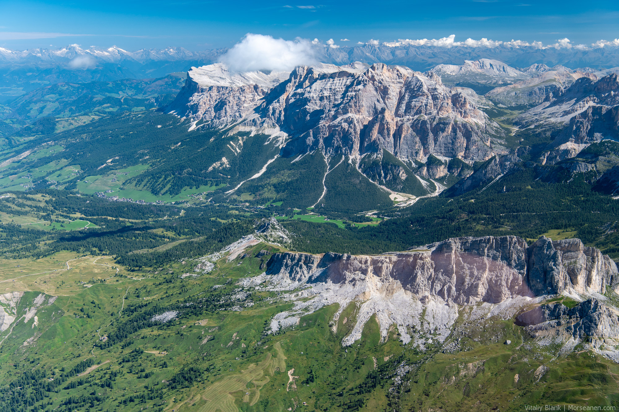 HelicopterFlyDolomiten-(1)